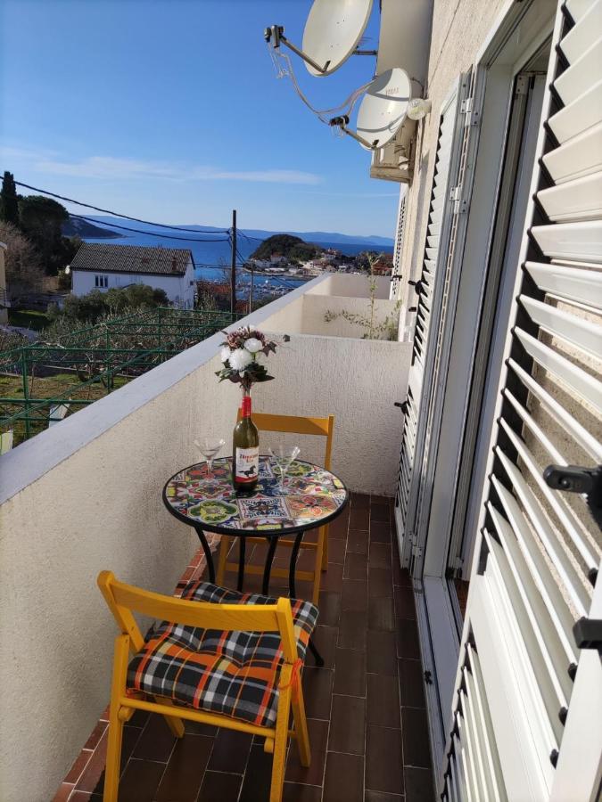 Kuca Carmen Hotel Rab Town Exterior photo